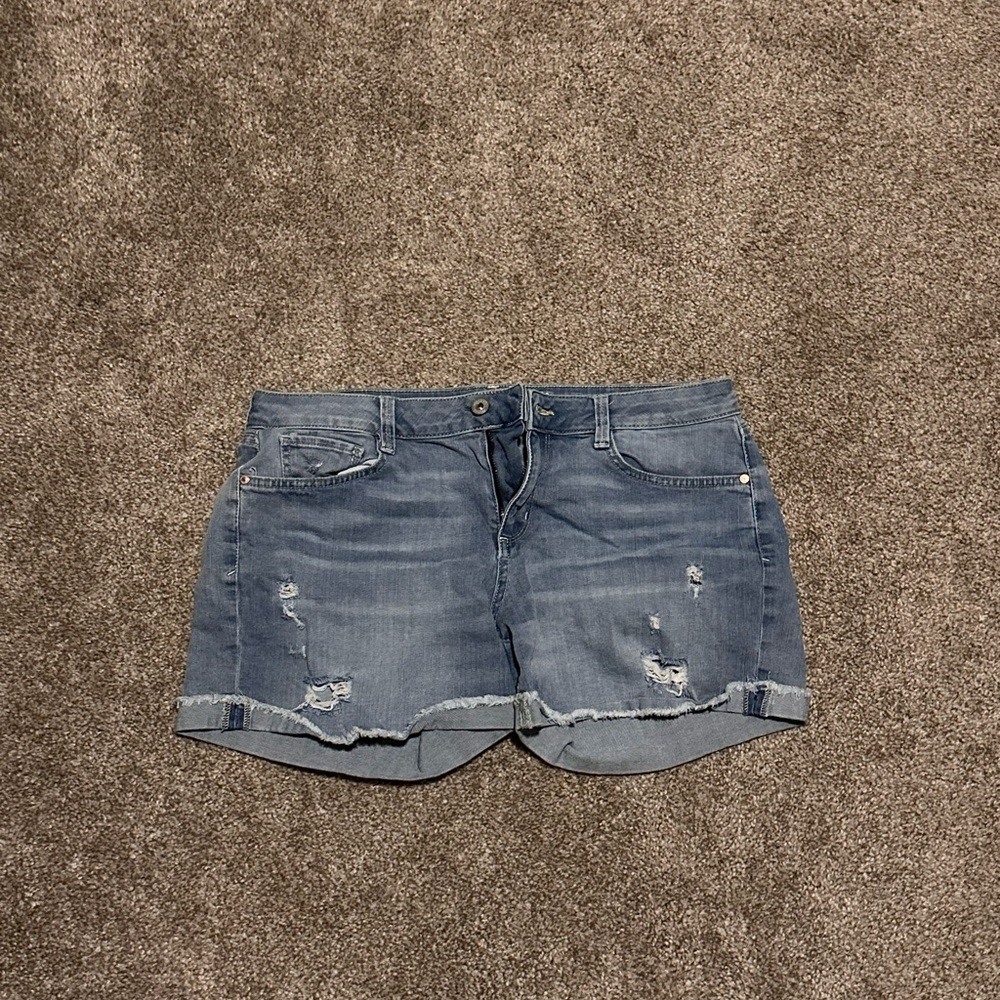 Classic Blue Denim Women’s Shorts - Distressed Cuff